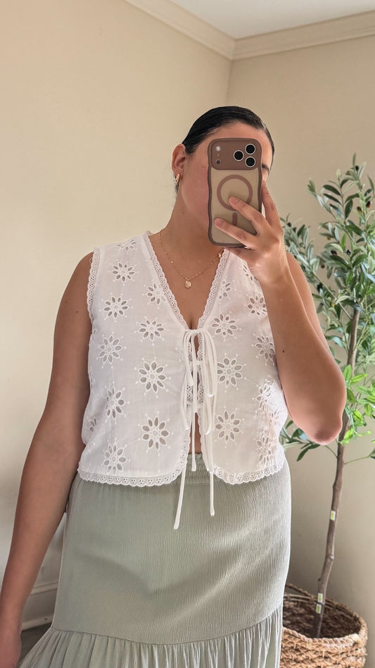 Simple Bloom Top