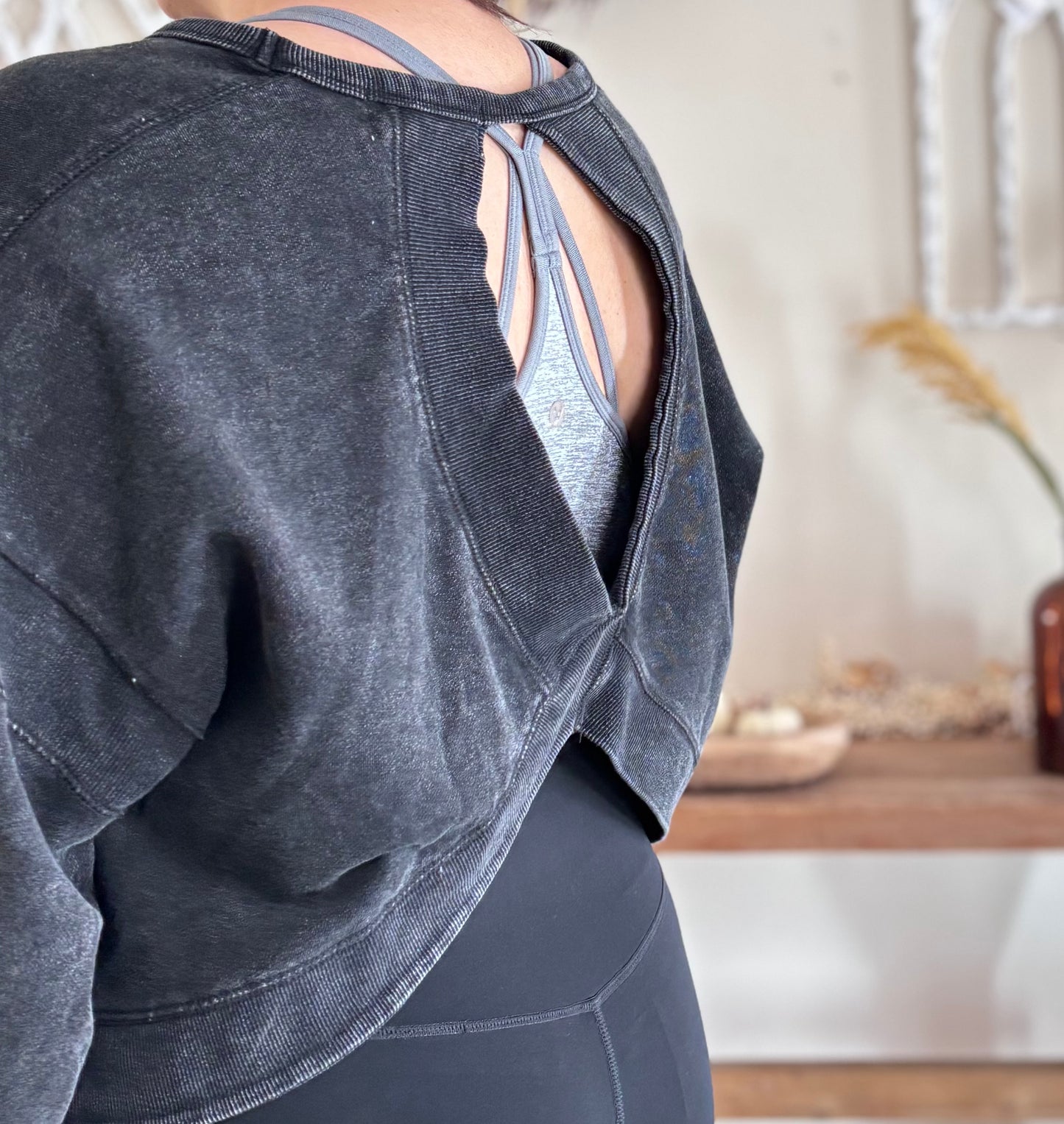 The Laid-Back Mineral Wash Crop